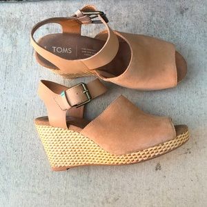 Toms Tan Wedge Sandals